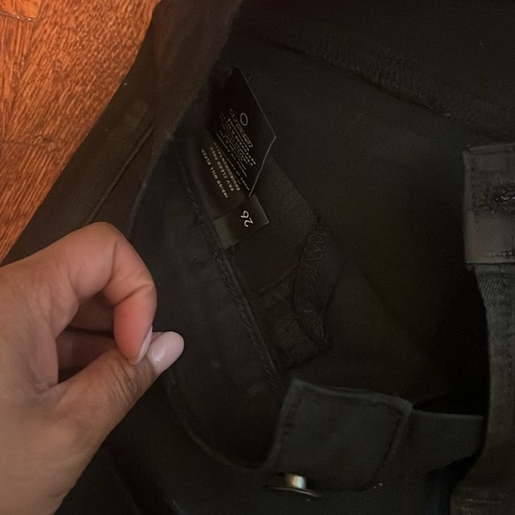 J Brand black Coated Wax jeans size 26 only worn once - Picture 4 of 7